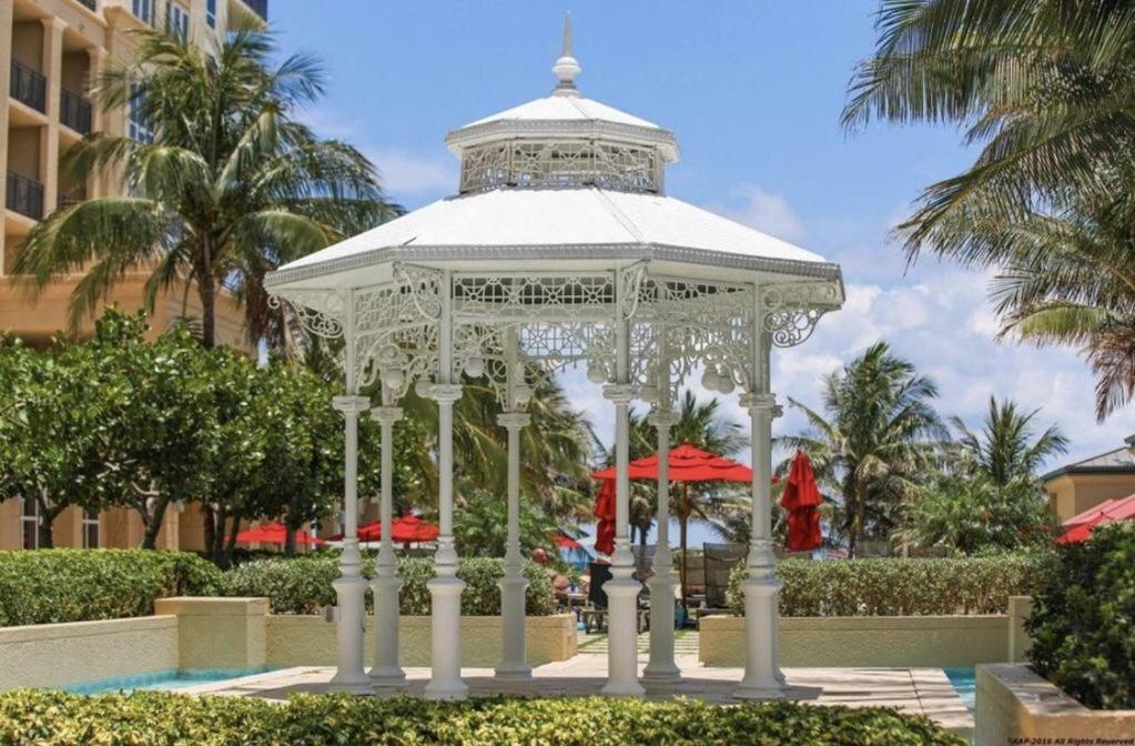 Singer Island Beach Resort And Spa, Located At The Palm Beach Resort リビエラビーチ エクステリア 写真