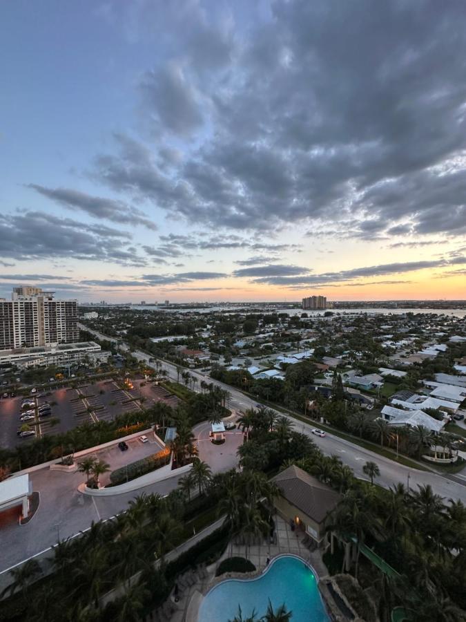 Singer Island Beach Resort And Spa, Located At The Palm Beach Resort リビエラビーチ エクステリア 写真